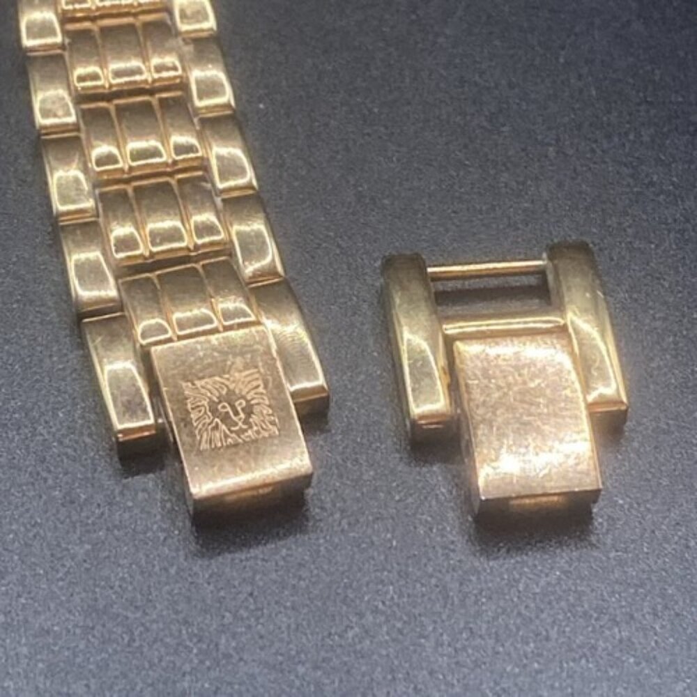 Anne Klein Women Watch Round Dial 26mm Crystals Gold Tone New Battery Runs LOOK - Picture 12 of 14